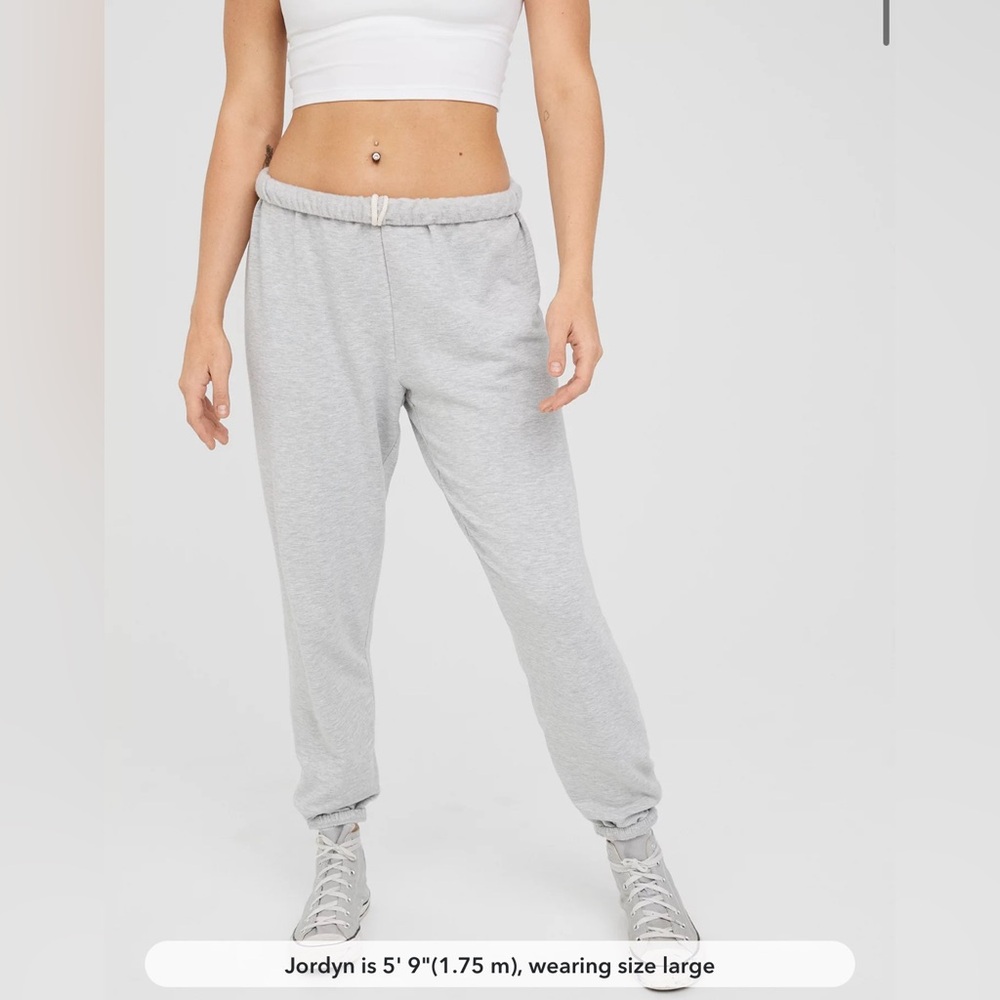 NEW Aerie OFFLINE OTT soft, COMFY! stretchy sweatpants size large, grey heather